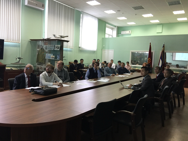 老哥俱乐部-老哥必备的交流社区