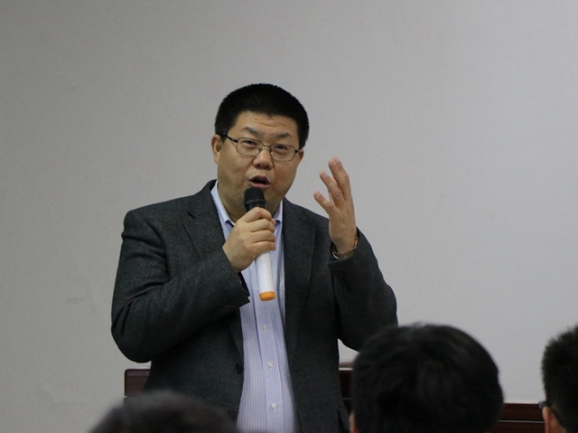 老哥俱乐部-老哥必备的交流社区