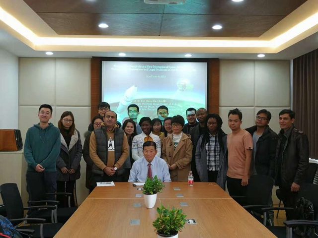 老哥俱乐部-老哥必备的交流社区