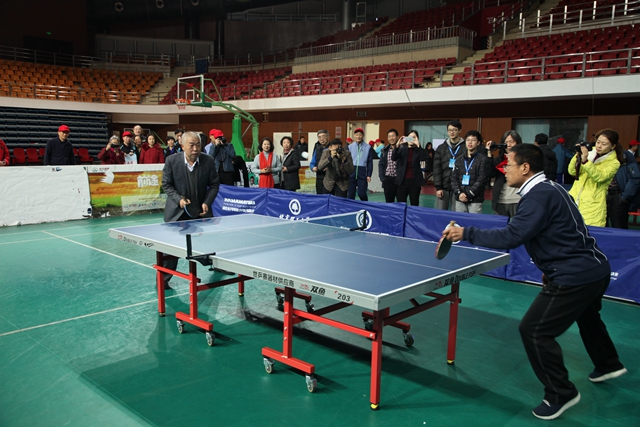 老哥俱乐部-老哥必备的交流社区