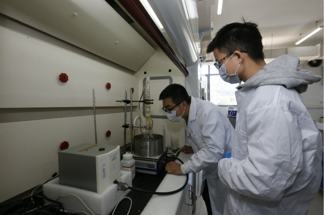 老哥俱乐部-老哥必备的交流社区