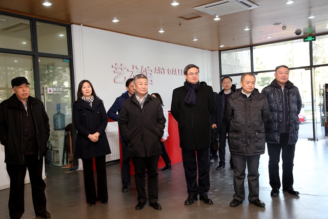 老哥俱乐部-老哥必备的交流社区