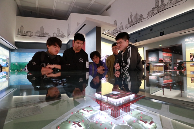 老哥俱乐部-老哥必备的交流社区