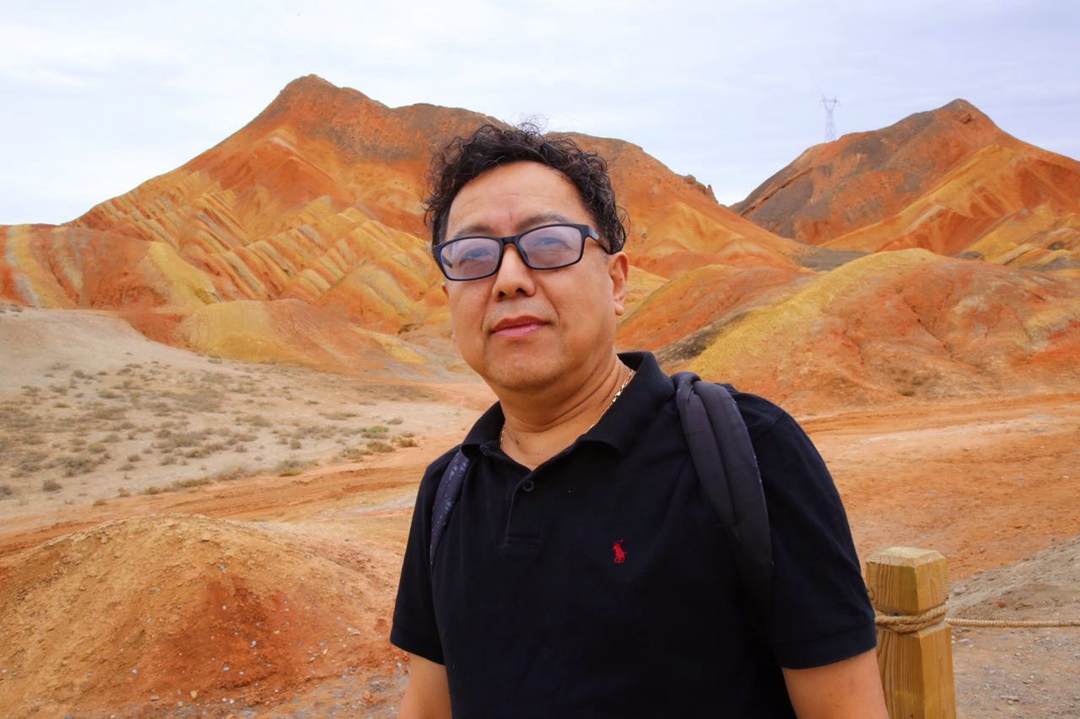 老哥俱乐部-老哥必备的交流社区