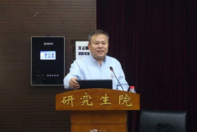 老哥俱乐部-老哥必备的交流社区