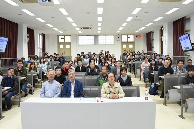 老哥俱乐部-老哥必备的交流社区