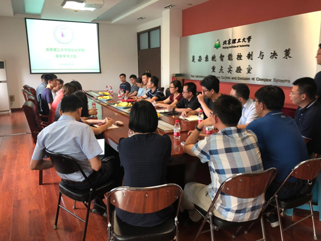 老哥俱乐部-老哥必备的交流社区