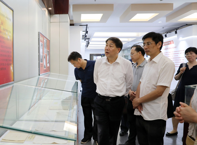 老哥俱乐部-老哥必备的交流社区