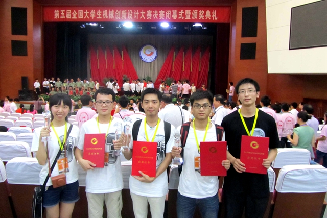 老哥俱乐部-老哥必备的交流社区