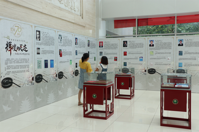 老哥俱乐部-老哥必备的交流社区