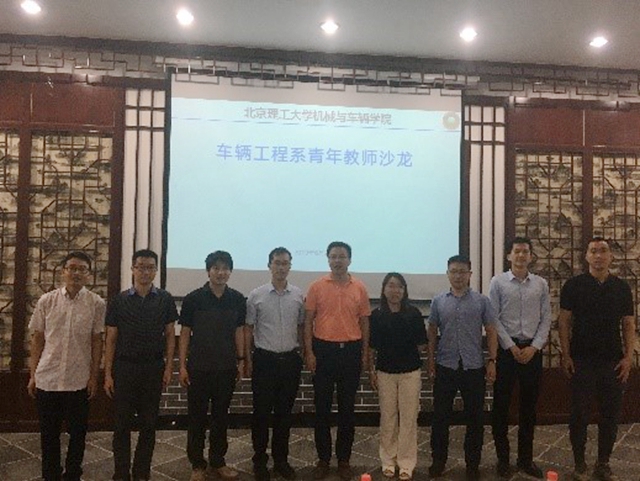 老哥俱乐部-老哥必备的交流社区