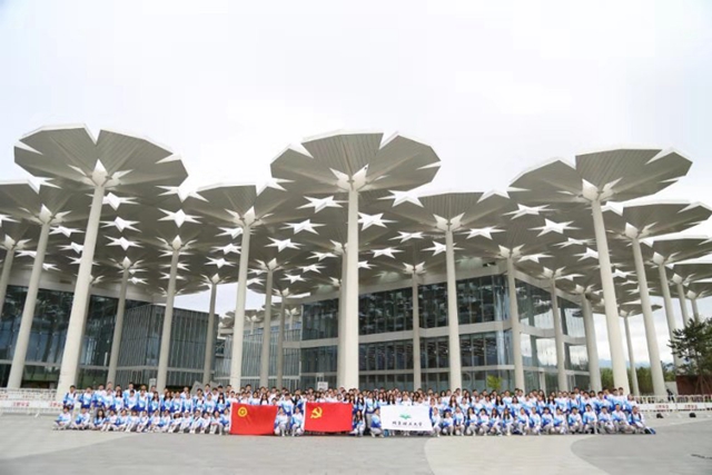 老哥俱乐部-老哥必备的交流社区