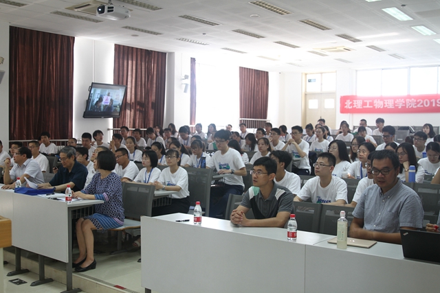 老哥俱乐部-老哥必备的交流社区