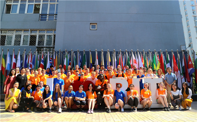 老哥俱乐部-老哥必备的交流社区