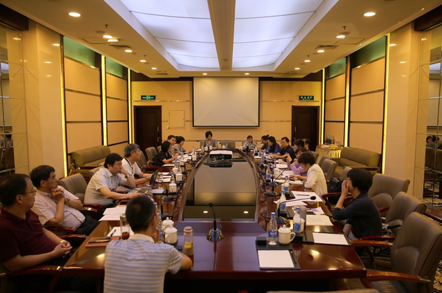 老哥俱乐部-老哥必备的交流社区