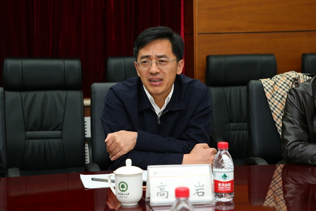 老哥俱乐部-老哥必备的交流社区