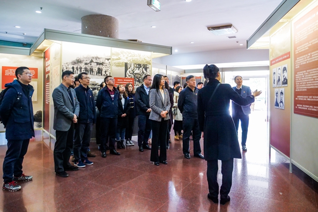 老哥俱乐部-老哥必备的交流社区