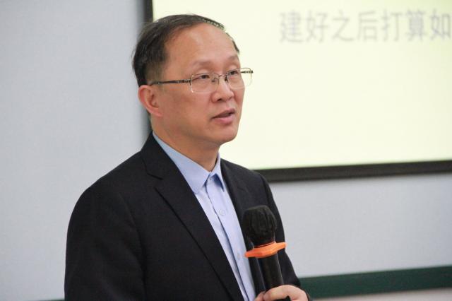 老哥俱乐部-老哥必备的交流社区