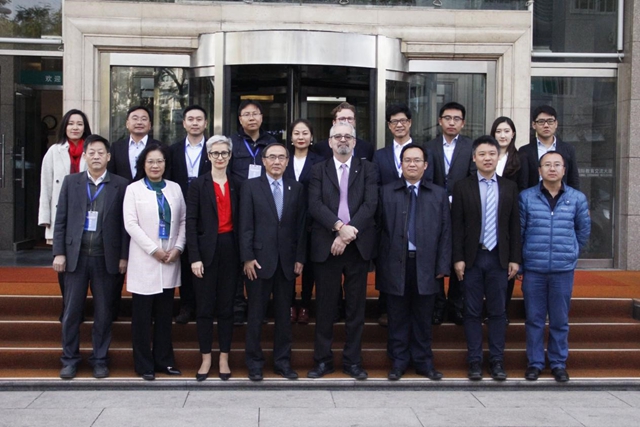 老哥俱乐部-老哥必备的交流社区