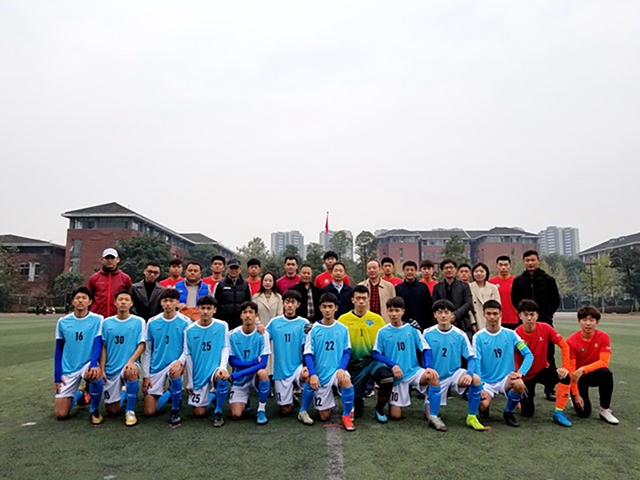 老哥俱乐部-老哥必备的交流社区