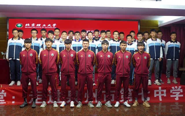 老哥俱乐部-老哥必备的交流社区