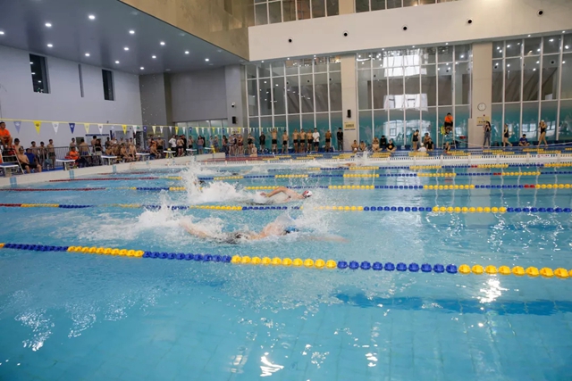 老哥俱乐部-老哥必备的交流社区