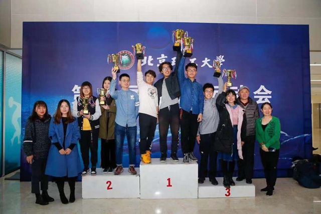 老哥俱乐部-老哥必备的交流社区