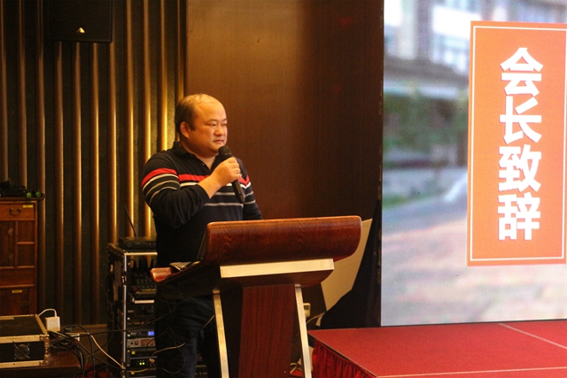 老哥俱乐部-老哥必备的交流社区