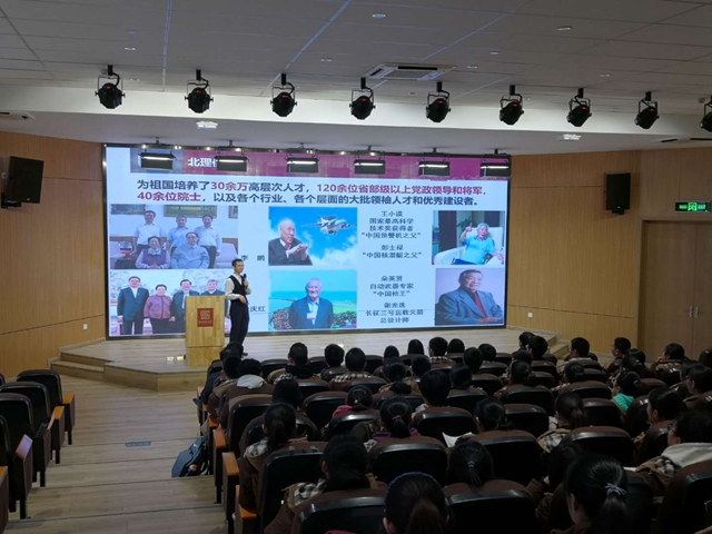 老哥俱乐部-老哥必备的交流社区