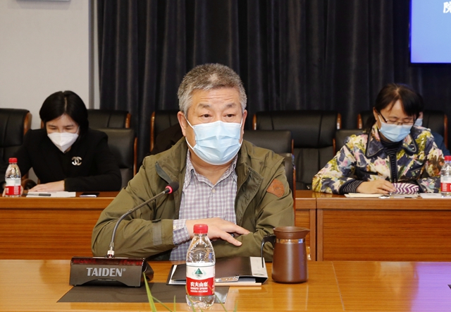 老哥俱乐部-老哥必备的交流社区