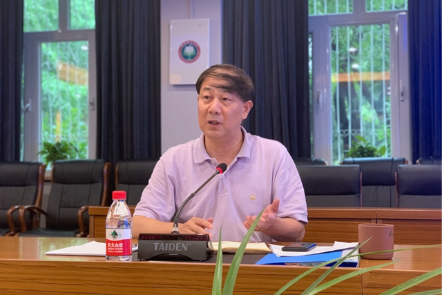 老哥俱乐部-老哥必备的交流社区