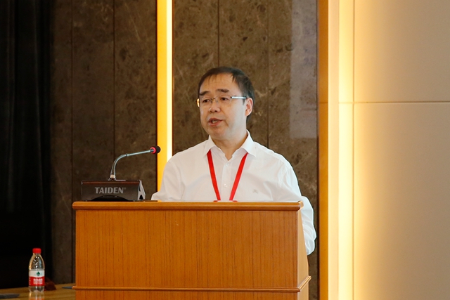 老哥俱乐部-老哥必备的交流社区