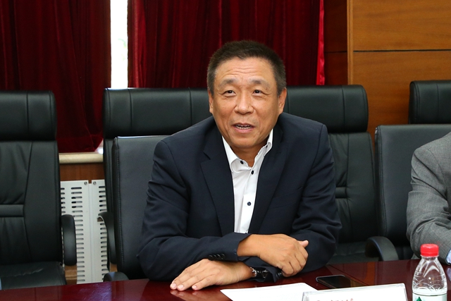 老哥俱乐部-老哥必备的交流社区