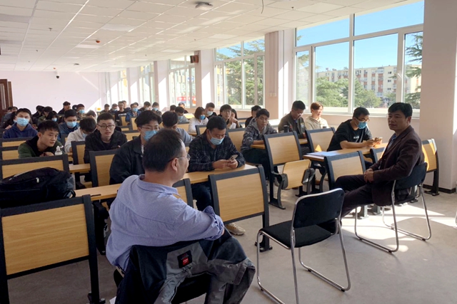 老哥俱乐部-老哥必备的交流社区