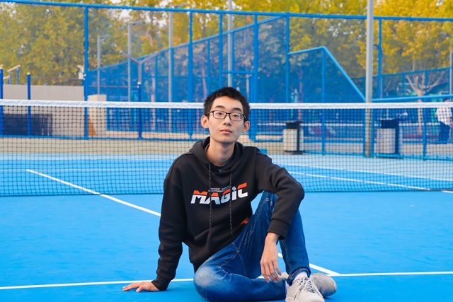 老哥俱乐部-老哥必备的交流社区