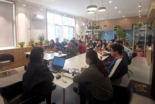 老哥俱乐部-老哥必备的交流社区