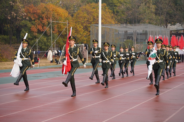 老哥俱乐部-老哥必备的交流社区