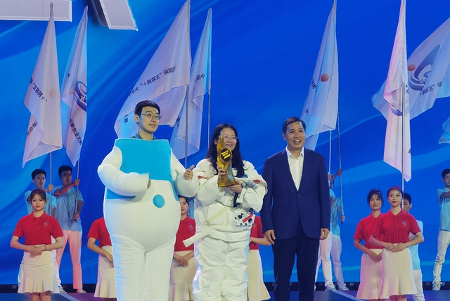 老哥俱乐部-老哥必备的交流社区